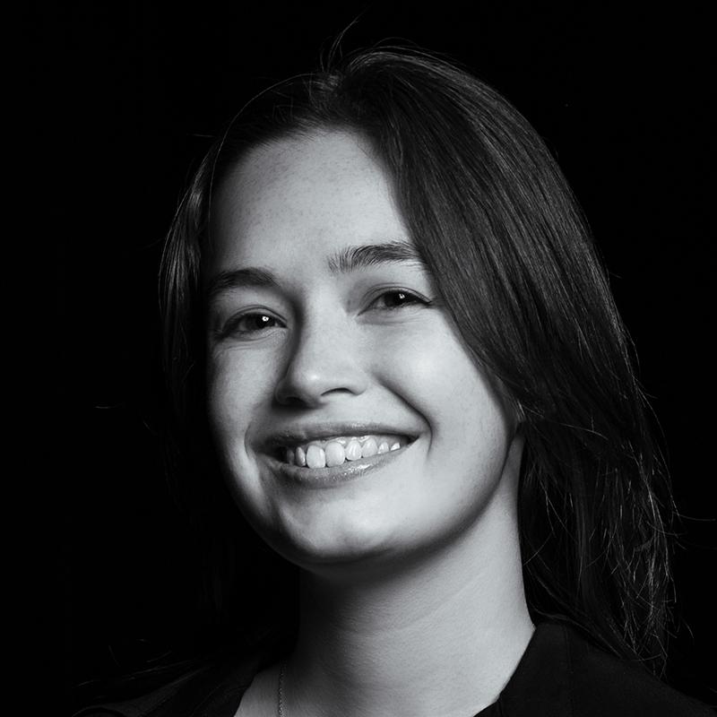 Abigail Ewing headshot.