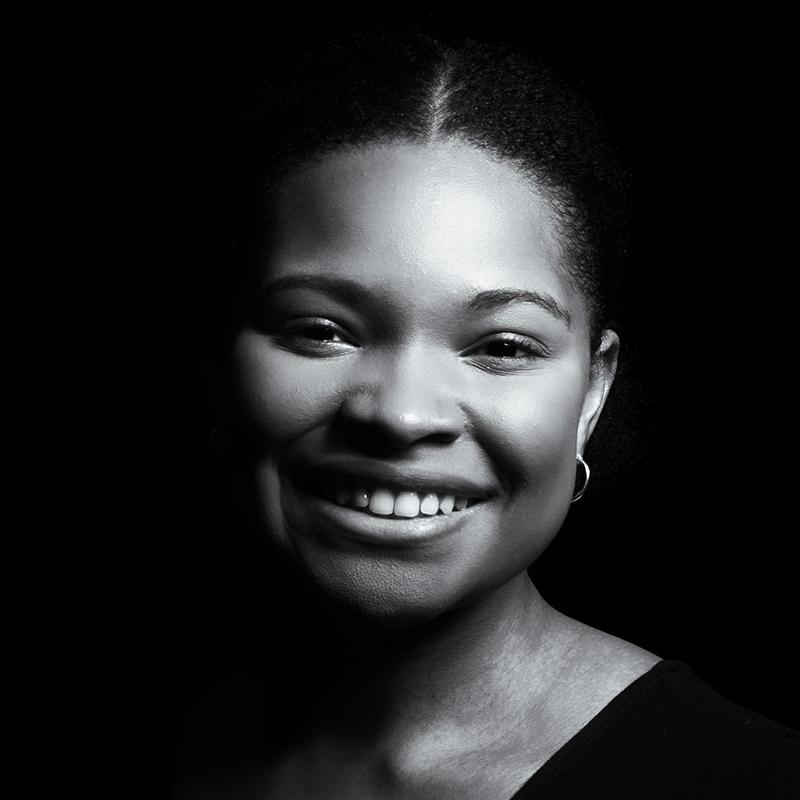 Claire Booker headshot.
