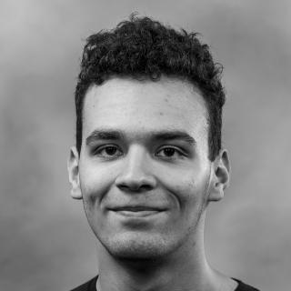 Aston Hisle headshot.