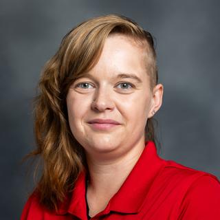 Kate Croteau headshot.