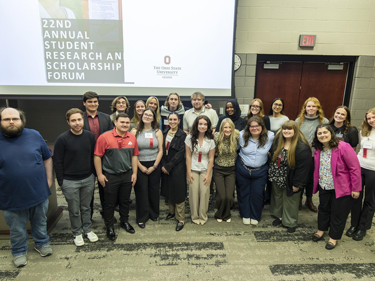 All the student presenters at the Student Research and Creative Inquiry Forum gather together for a group photo.
