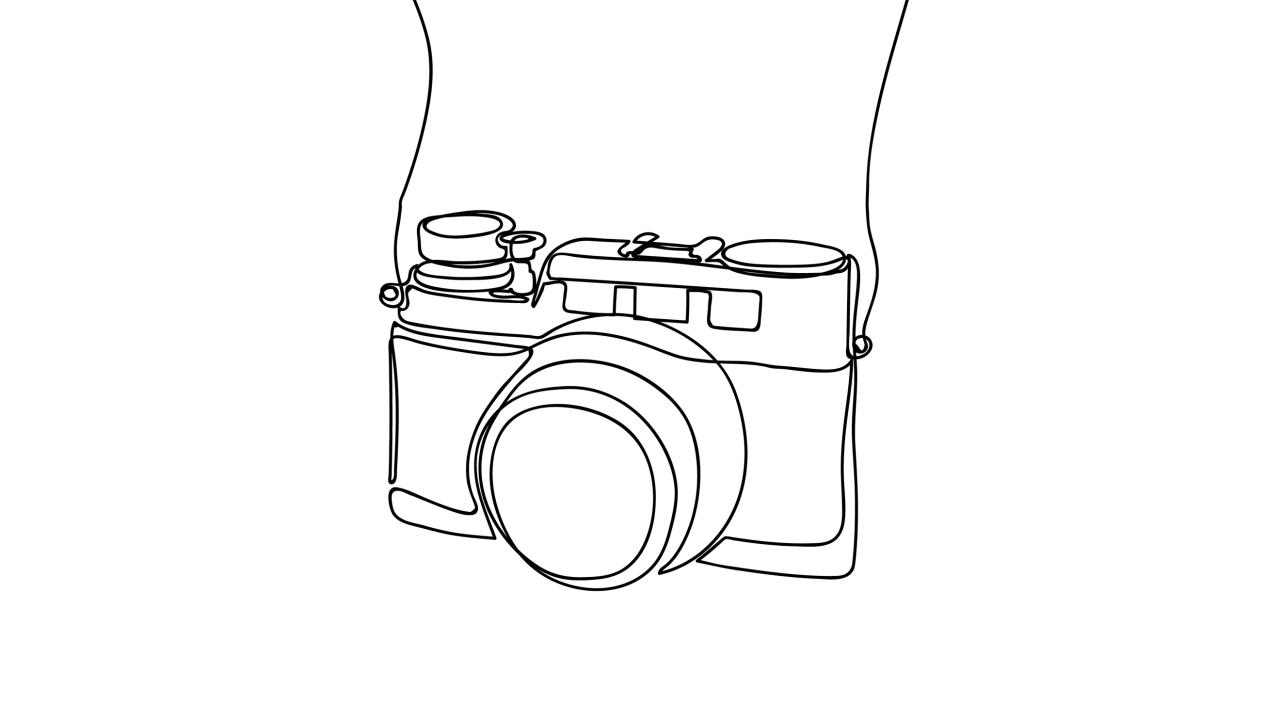 A line drawing of a camera.
